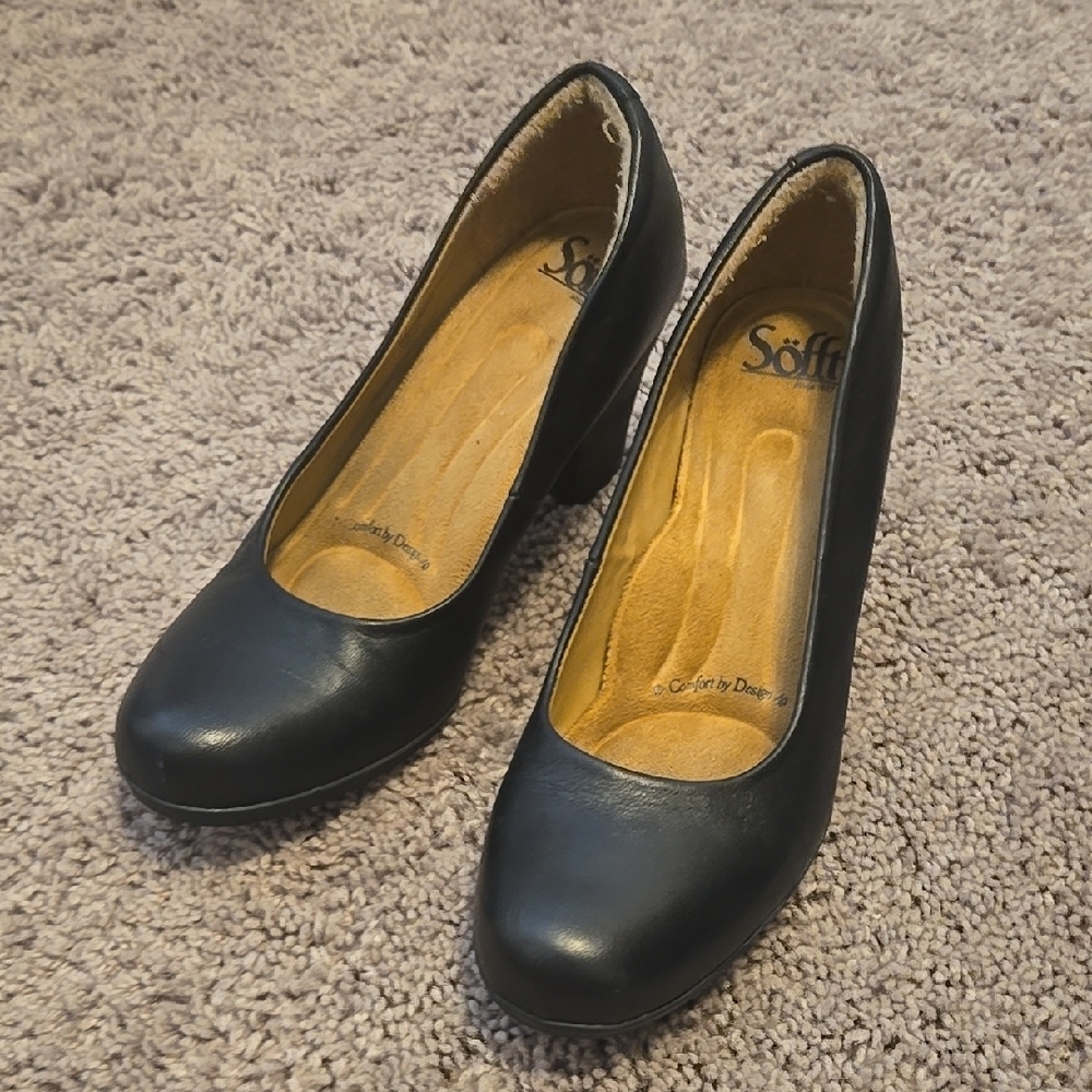 Sofft Women's Black Pumps